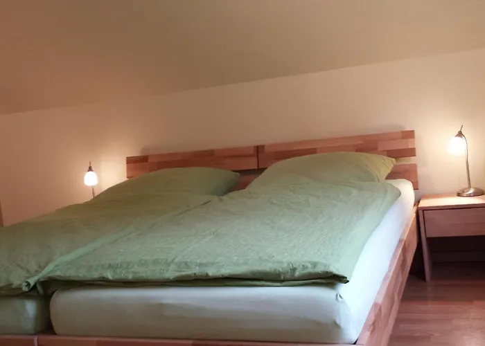 Pension Wauri , Ferienwohnung \' SCHWÄBISCHE ALB \' , Mansarden - Wohnung